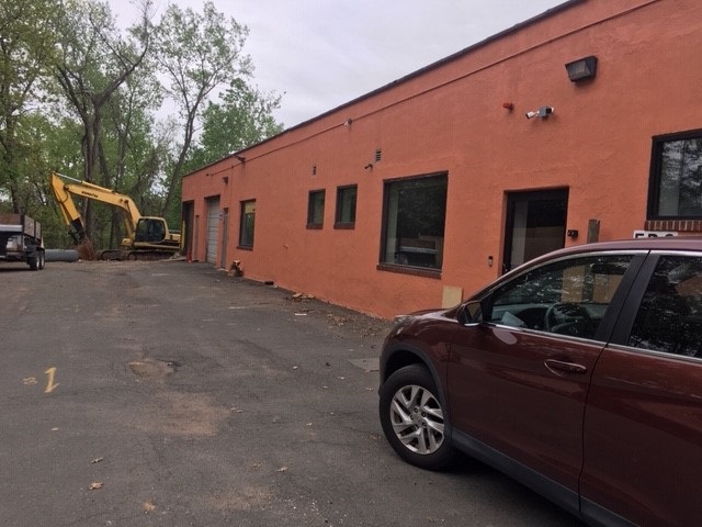 Office space and warehouse